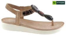 AMARPIES LIGHT SANDAL AND VERY COMFORTABLE.